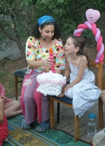 יום הולדת 8 למיקה